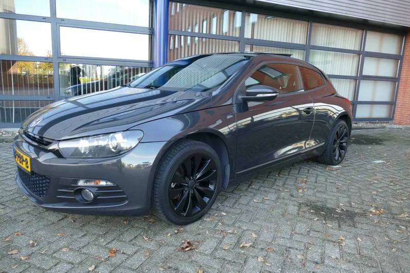 Volkswagen Scirocco (2011)