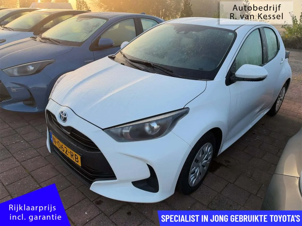 Toyota Yaris (2021) — foto 1