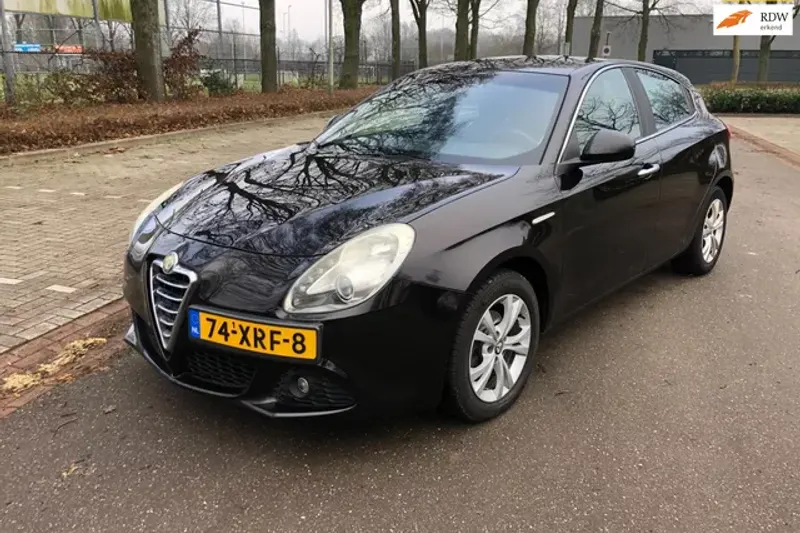 Alfa Romeo Giulietta (2012)
