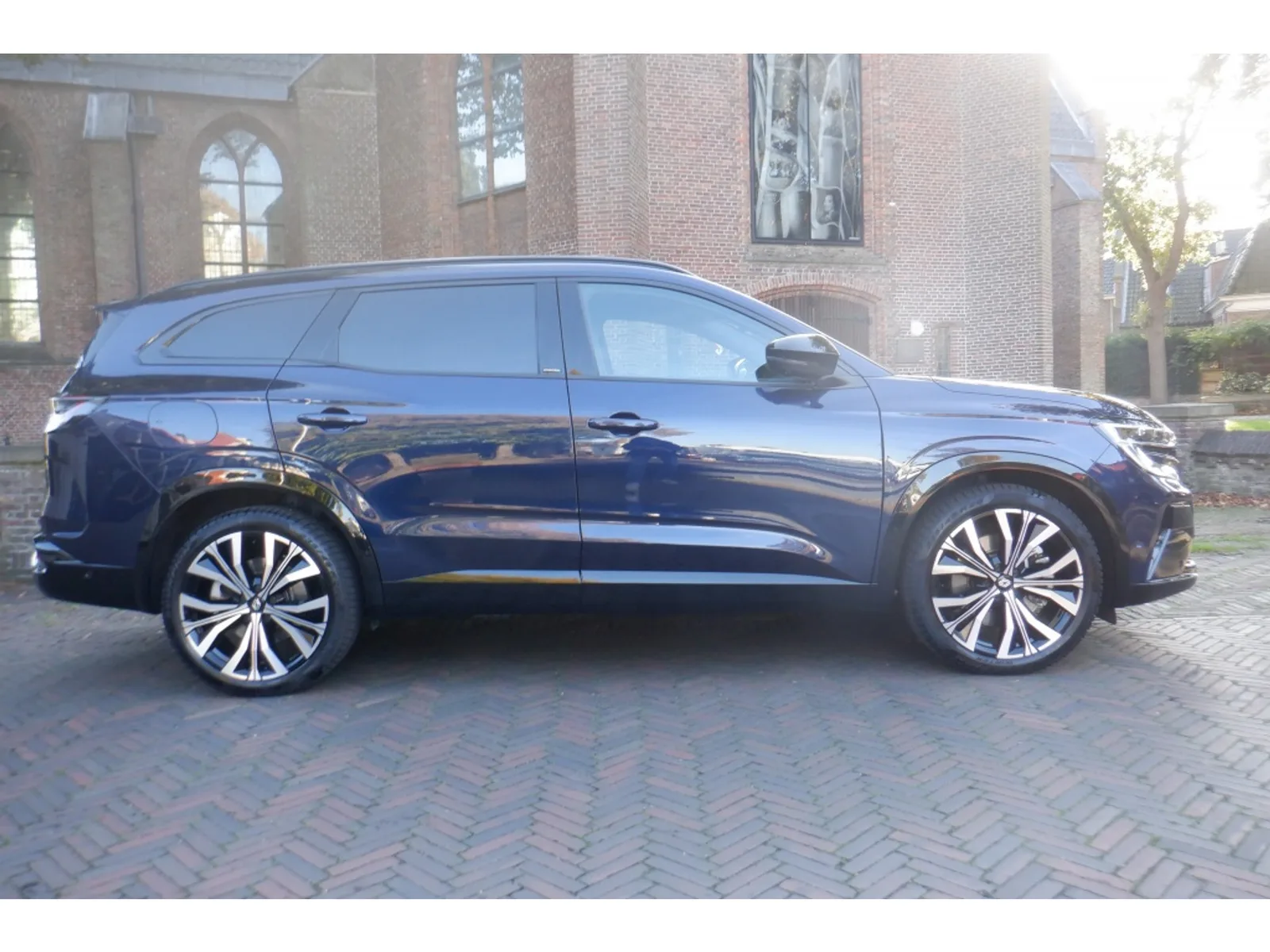 Renault Espace (2024) — foto 1