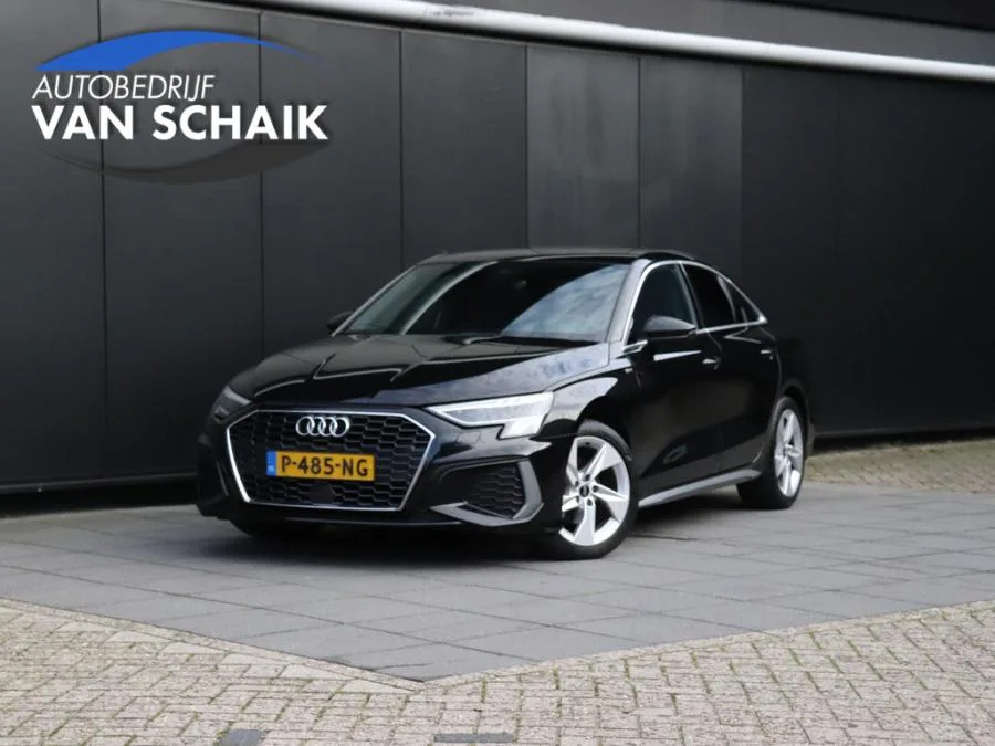 Audi A3 (2022) — foto 1