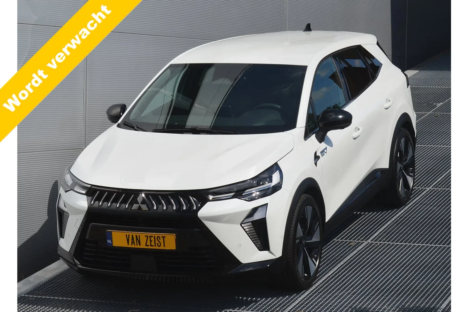 Mitsubishi Grandis (2026) — foto 1