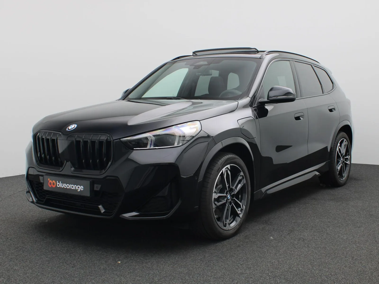 BMW X1 (2026) — foto 1