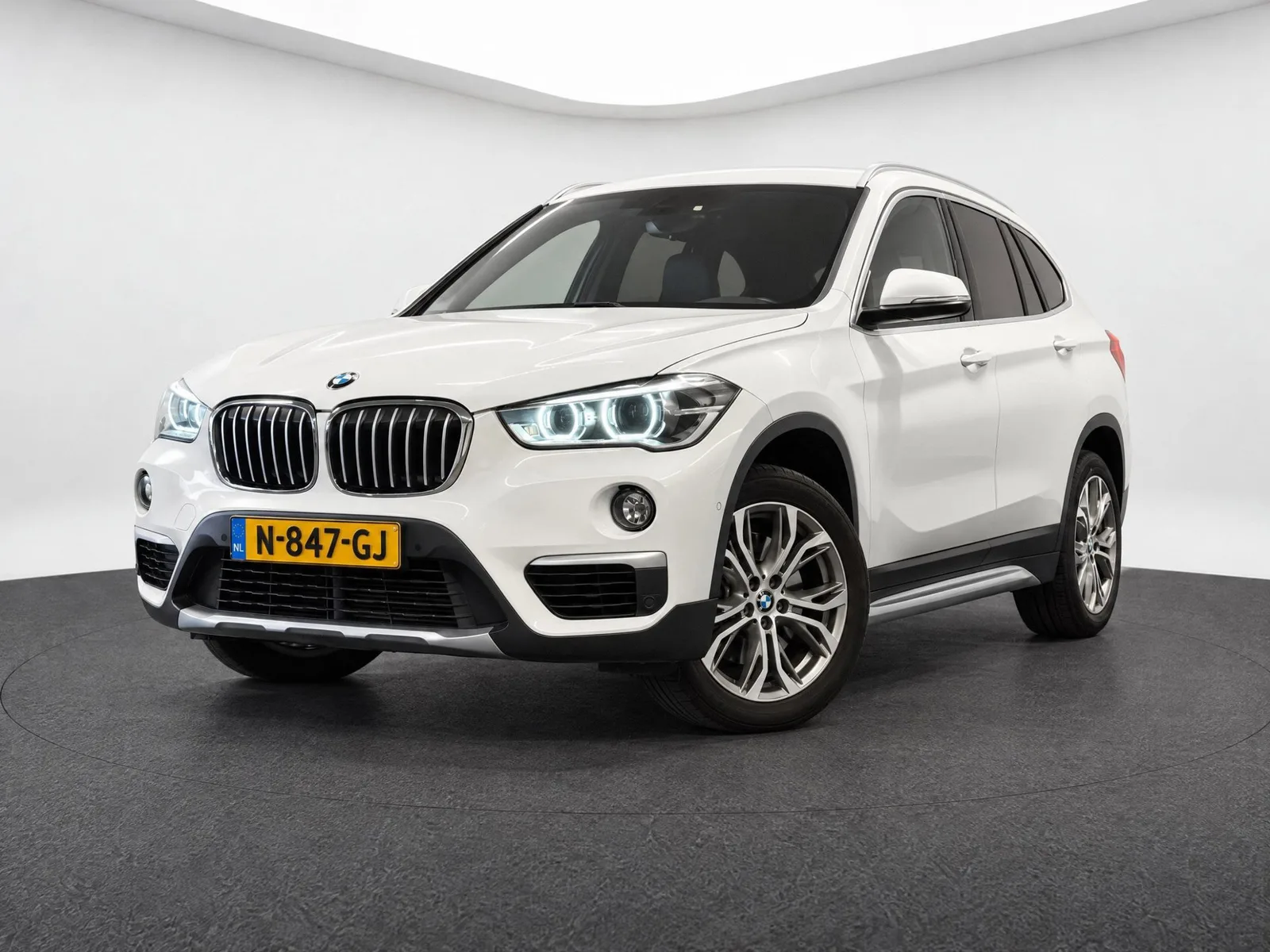 BMW X1 (2018) — foto 1