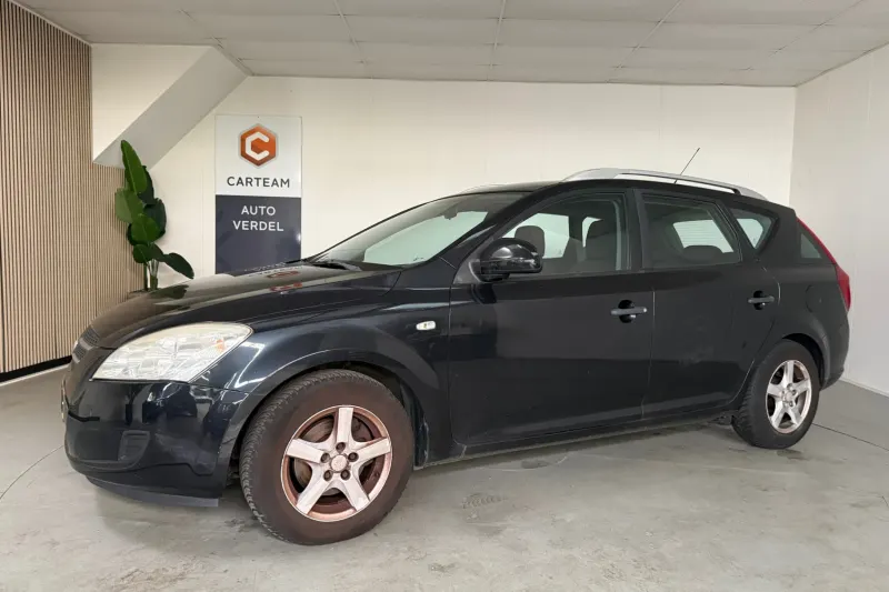 Kia Ceed (2009)
