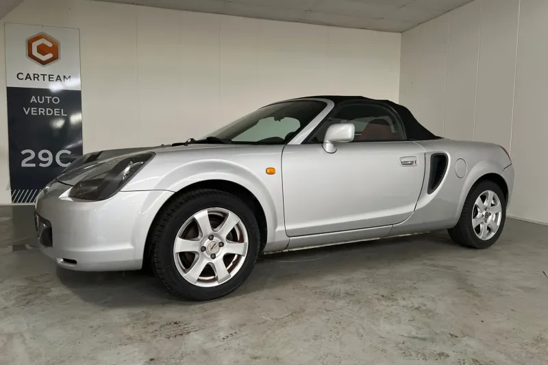 Toyota MR2 (2000)