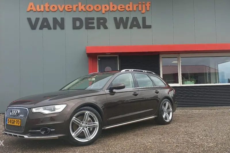Audi A6 Allroad (2012)