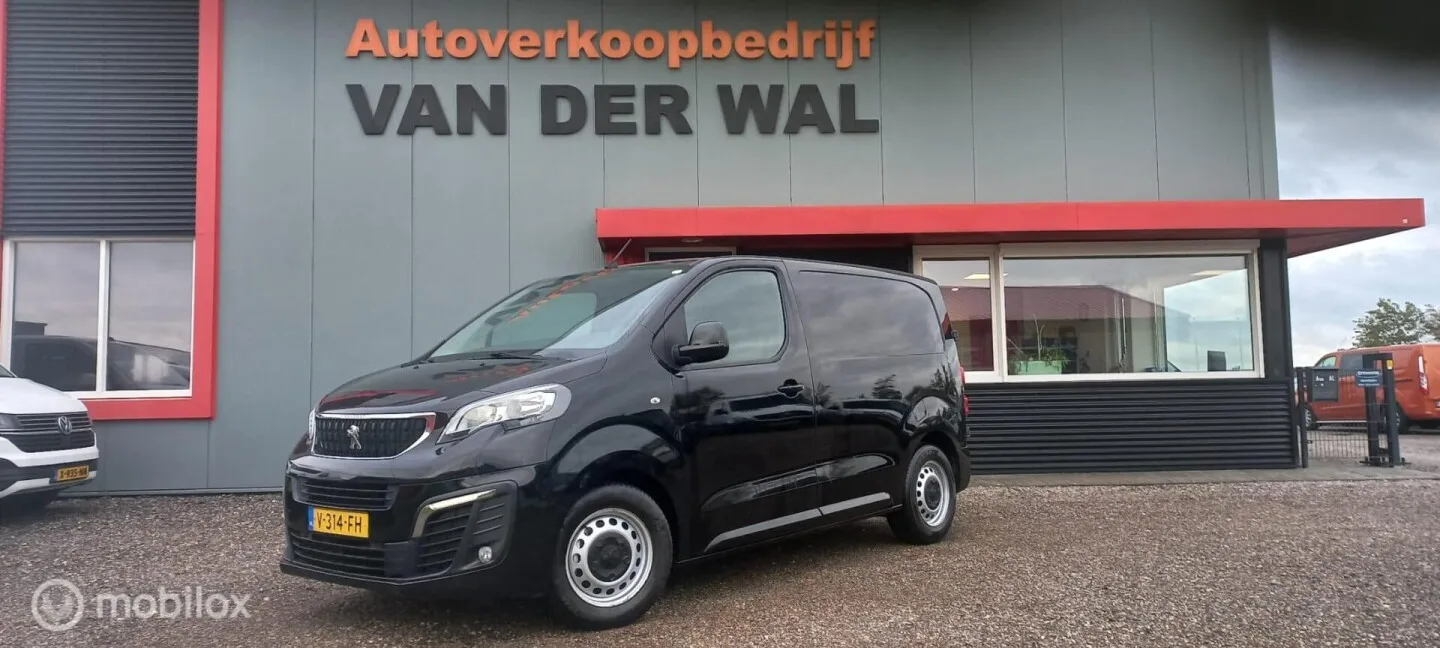 Peugeot Expert (2017) — foto 1
