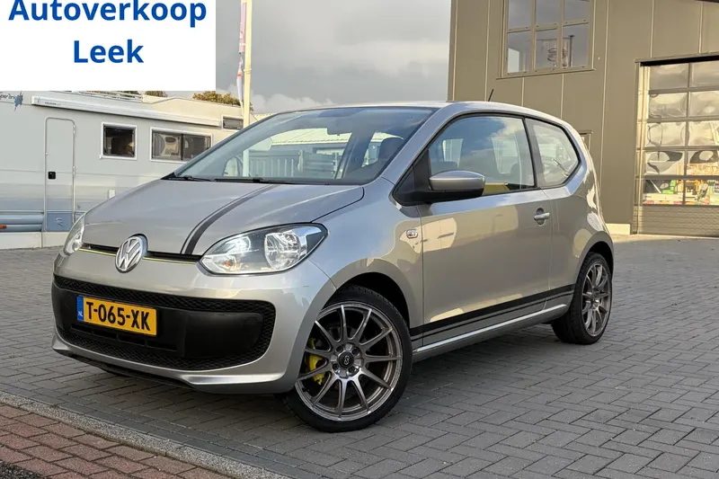 Volkswagen Up! (2015)