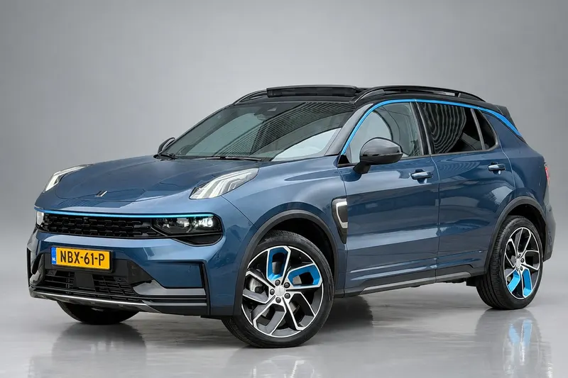 Lynk & Co 01 (2023)