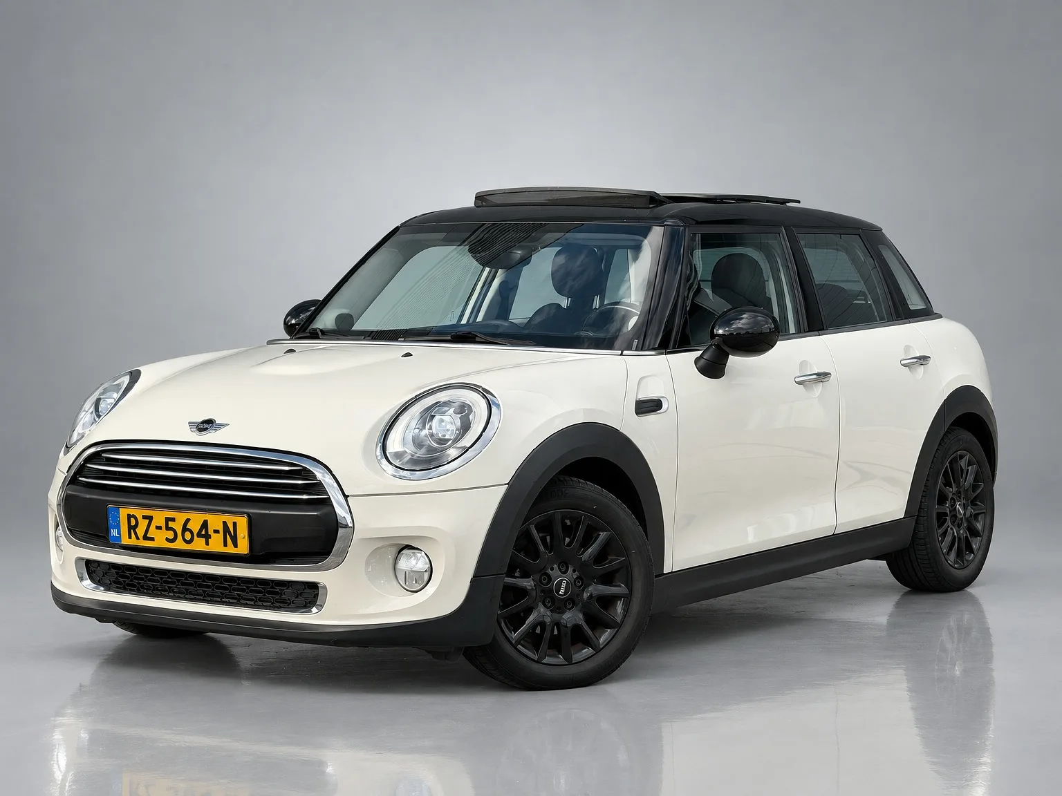 MINI Cooper (2016) — foto 1