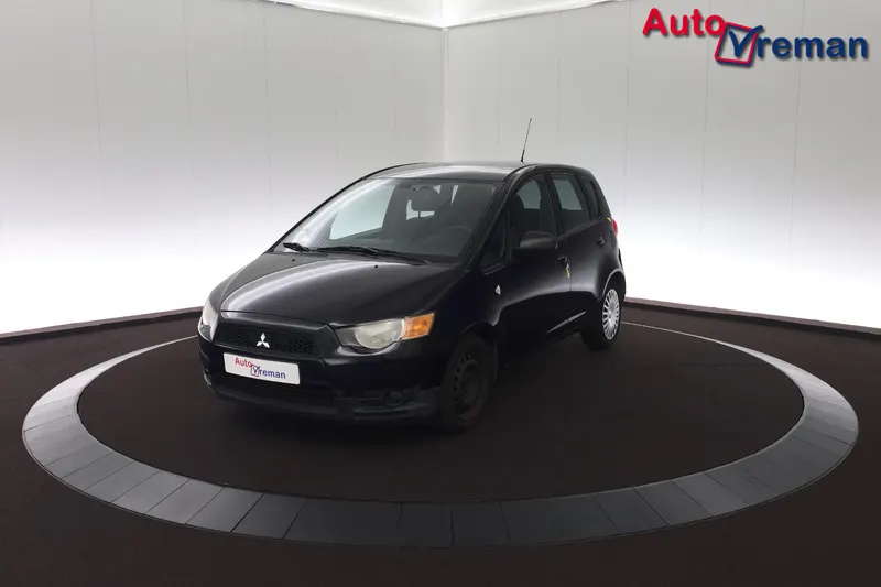 Mitsubishi Colt (2010)