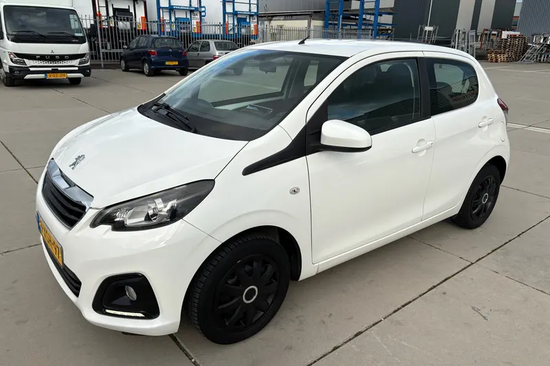 Peugeot 108 (2014)