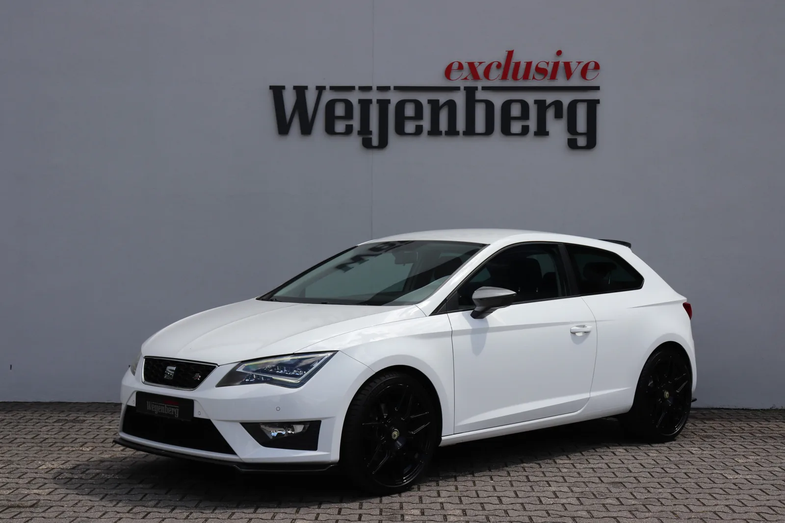 SEAT Leon (2013) — foto 1