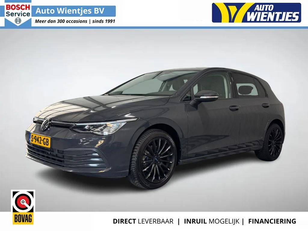 Volkswagen Golf (2022) — foto 1