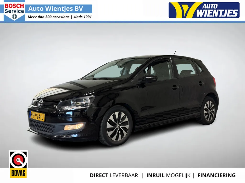 Volkswagen Polo (2015) — foto 1