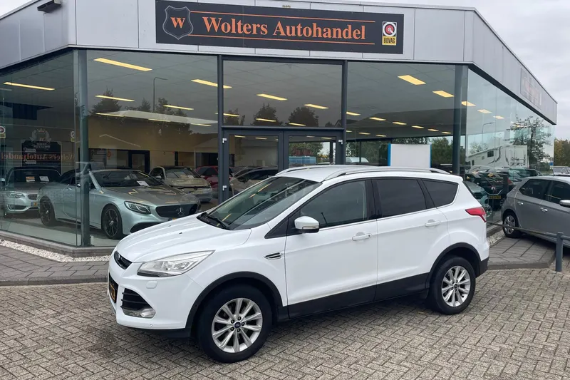 Ford Kuga (2016)