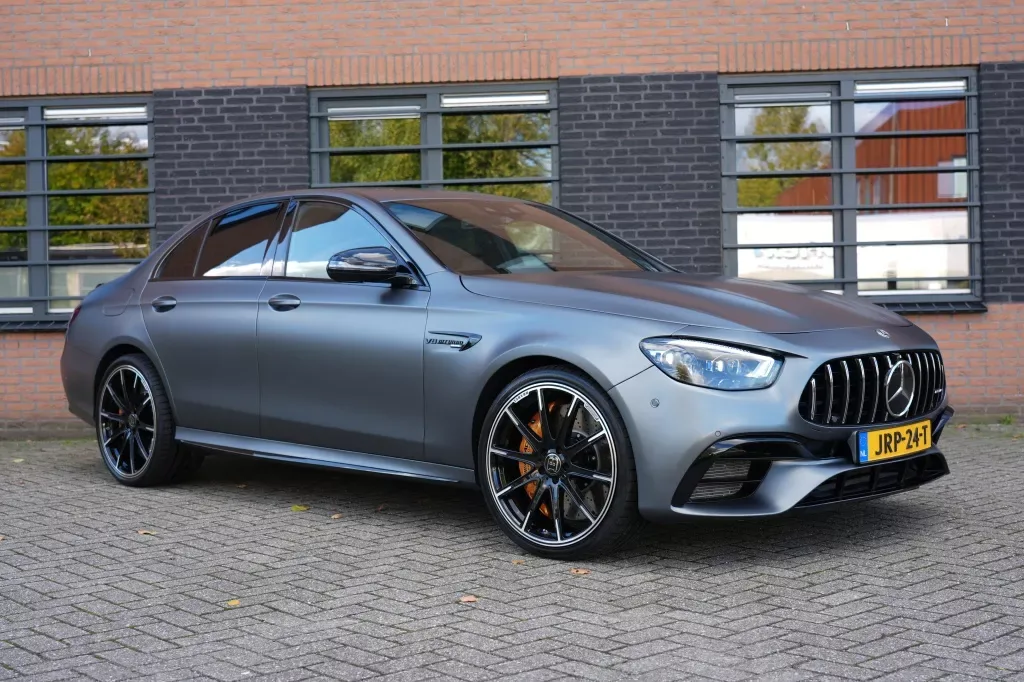 Mercedes-Benz E-Klasse (2021) — foto 1