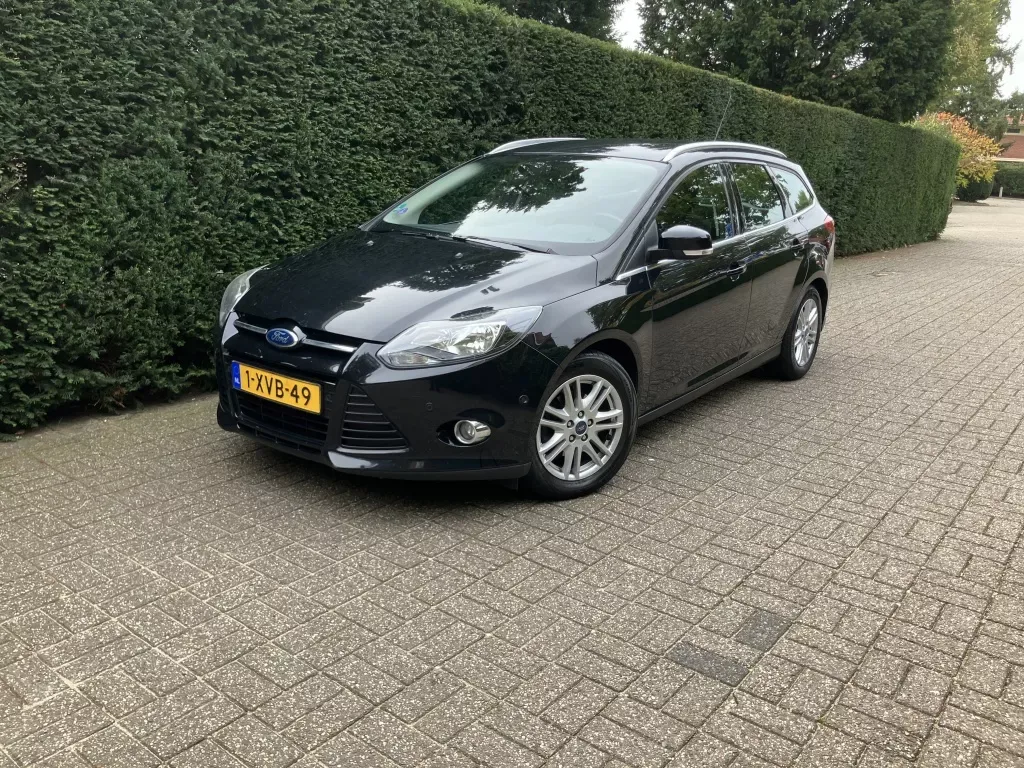 Ford Focus (2014) — foto 1
