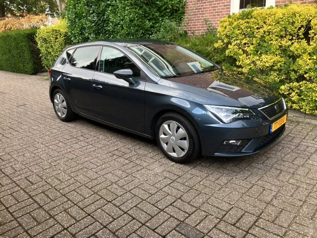 SEAT Leon (2018) — foto 1
