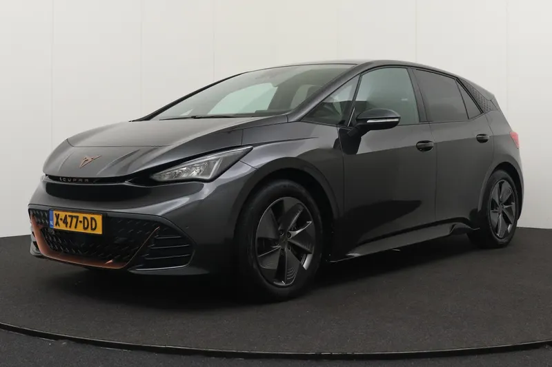 CUPRA Born (2023)