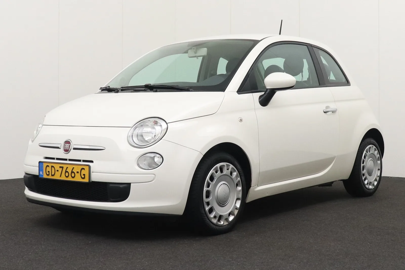 Fiat 500 (2015) — foto 1