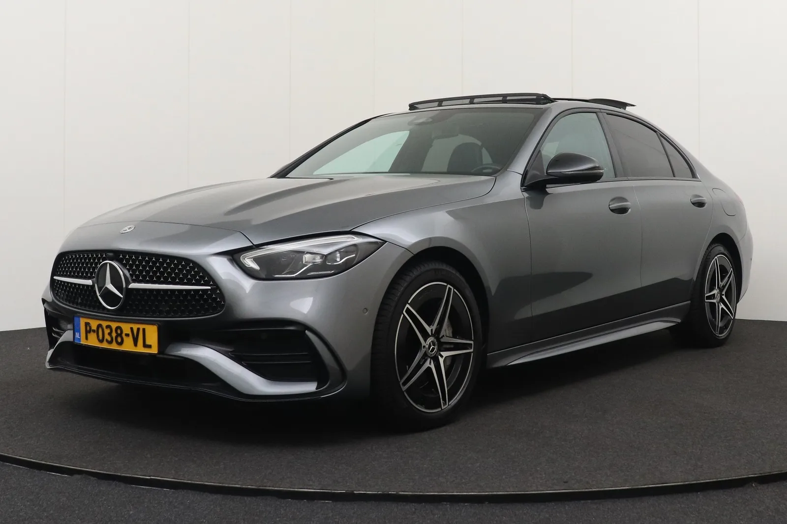 Mercedes-Benz C-Klasse (2022) — foto 1