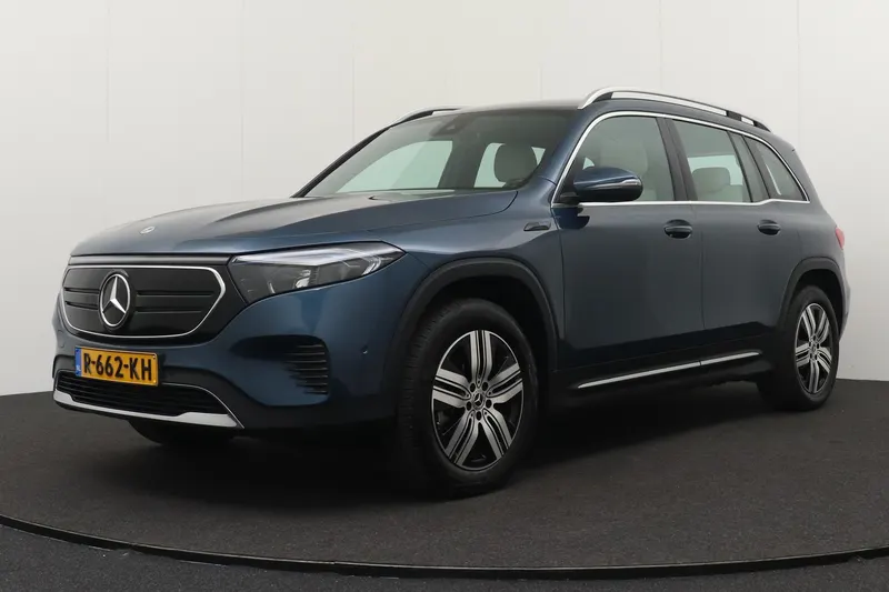 Mercedes-Benz EQB (2022)