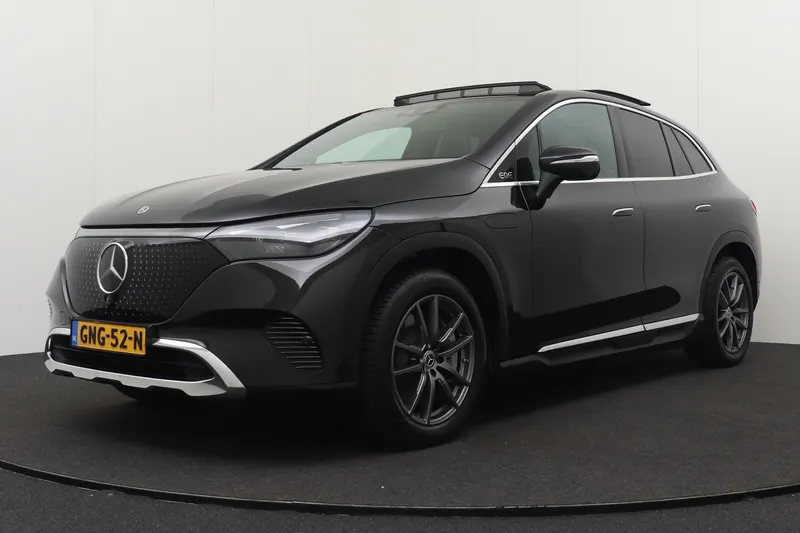 Mercedes-Benz EQE (2024)