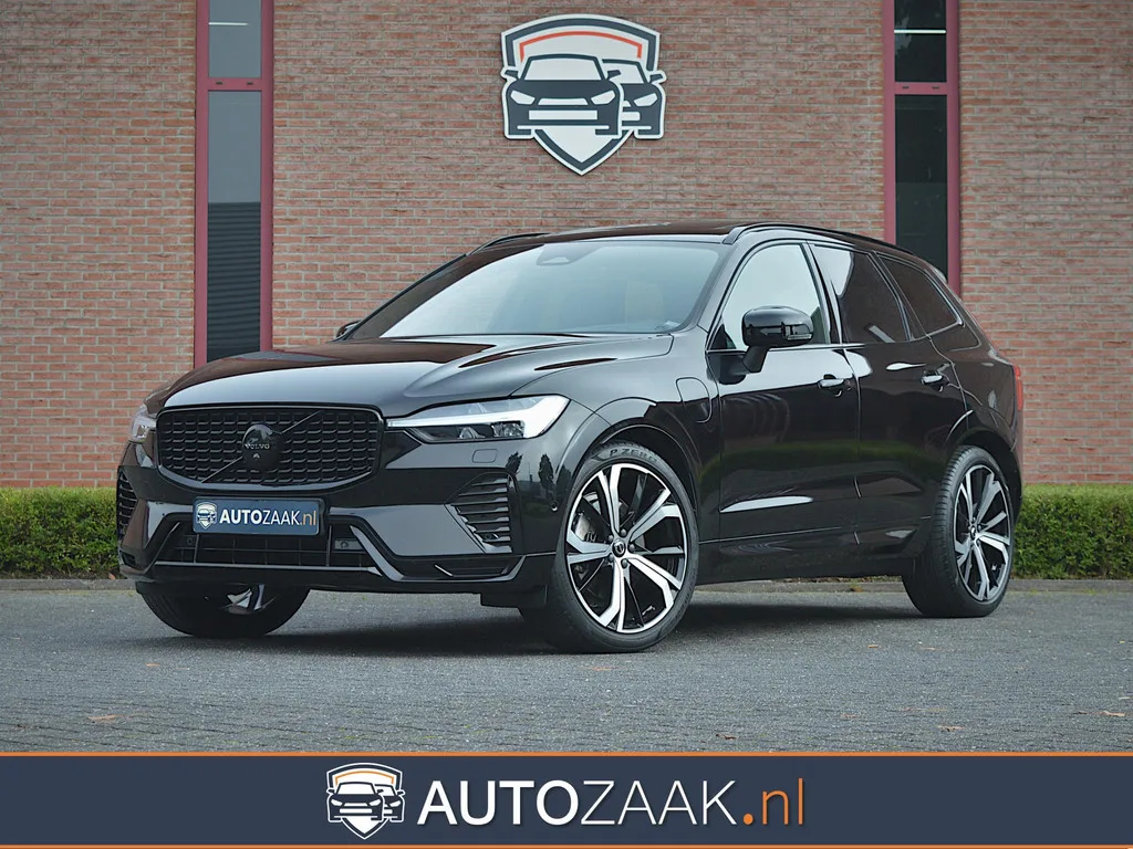 Volvo XC60 (2022) — foto 1