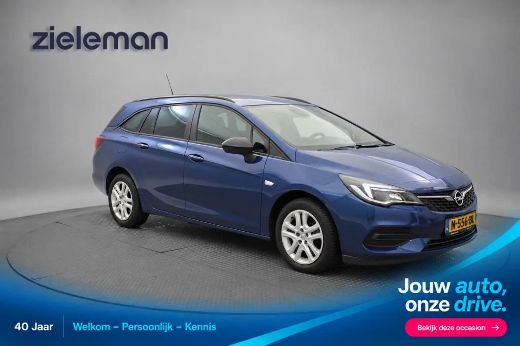 Opel Astra (2021) — foto 1