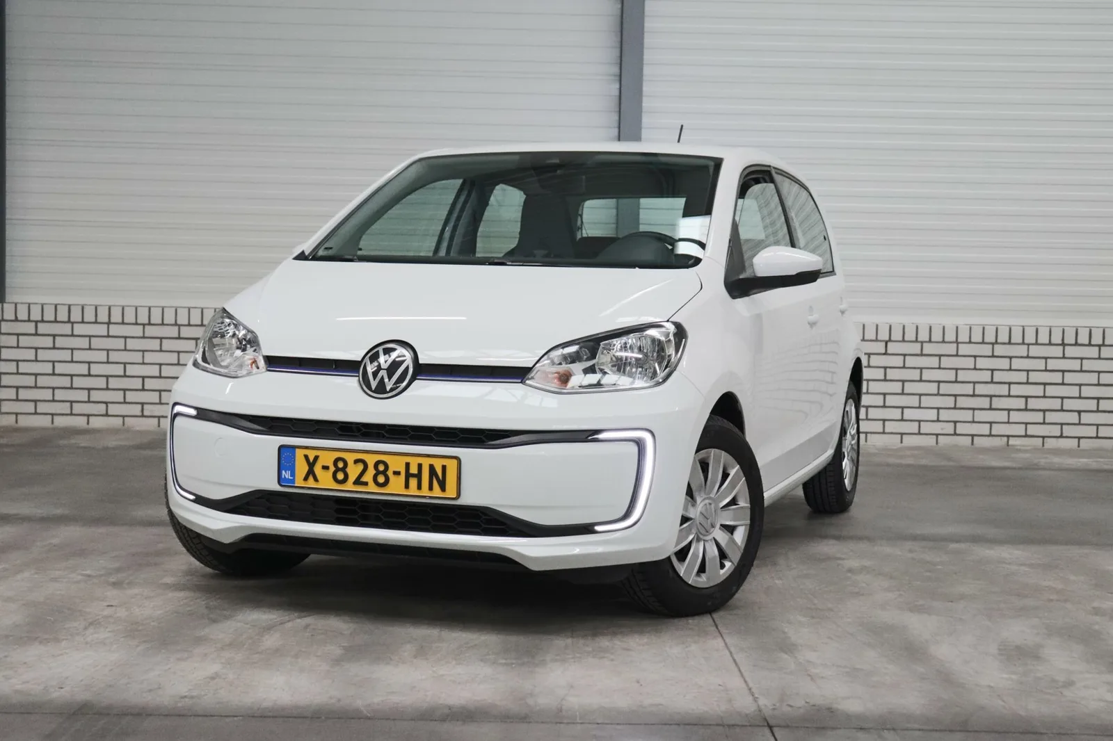 Volkswagen e-Up! (2020) — foto 1
