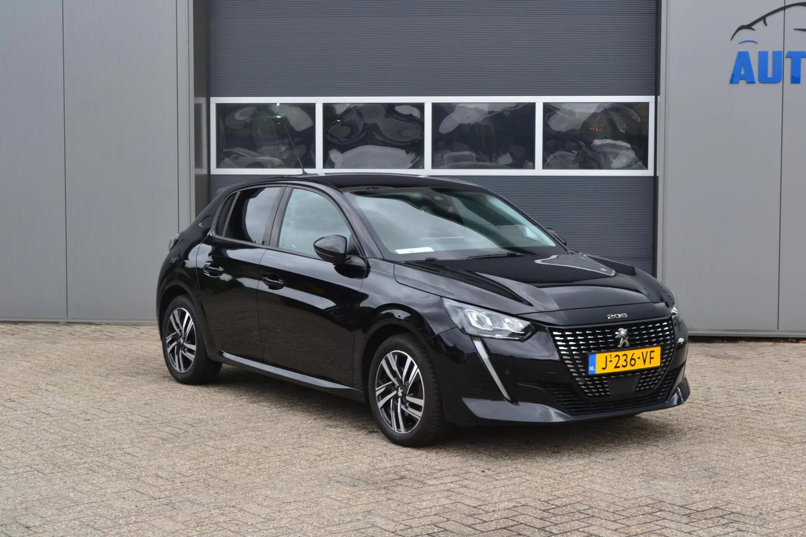 Peugeot 208 (2020) — foto 1