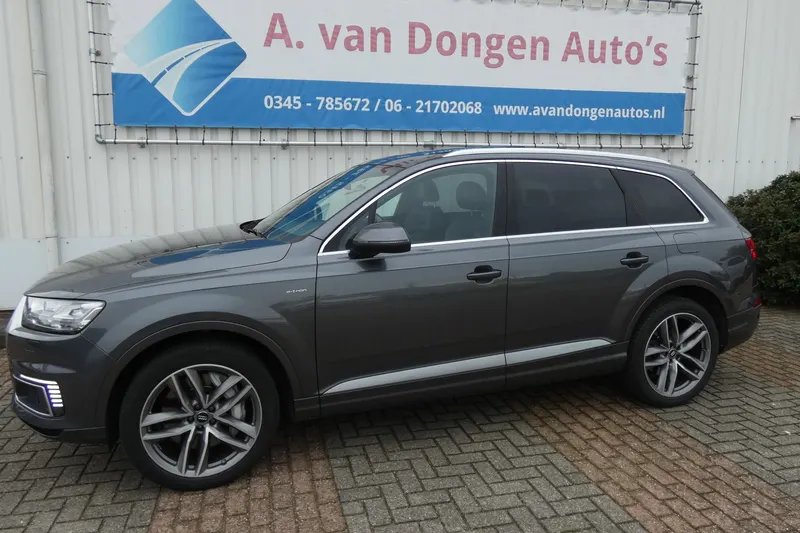 Audi Q7 (2016)