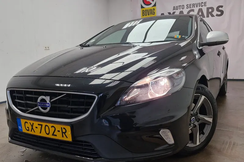 Volvo V40 (2015)