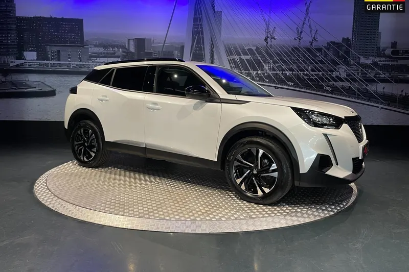 Peugeot 2008 (2022)