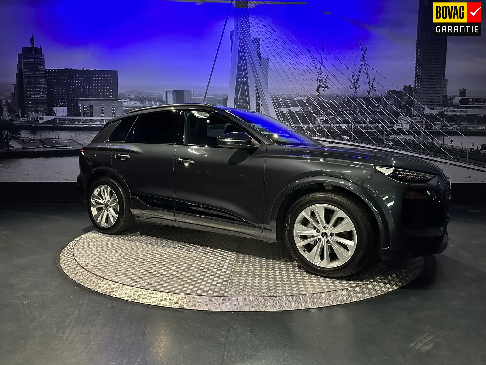 Audi Q6 e-tron (2025) — foto 1
