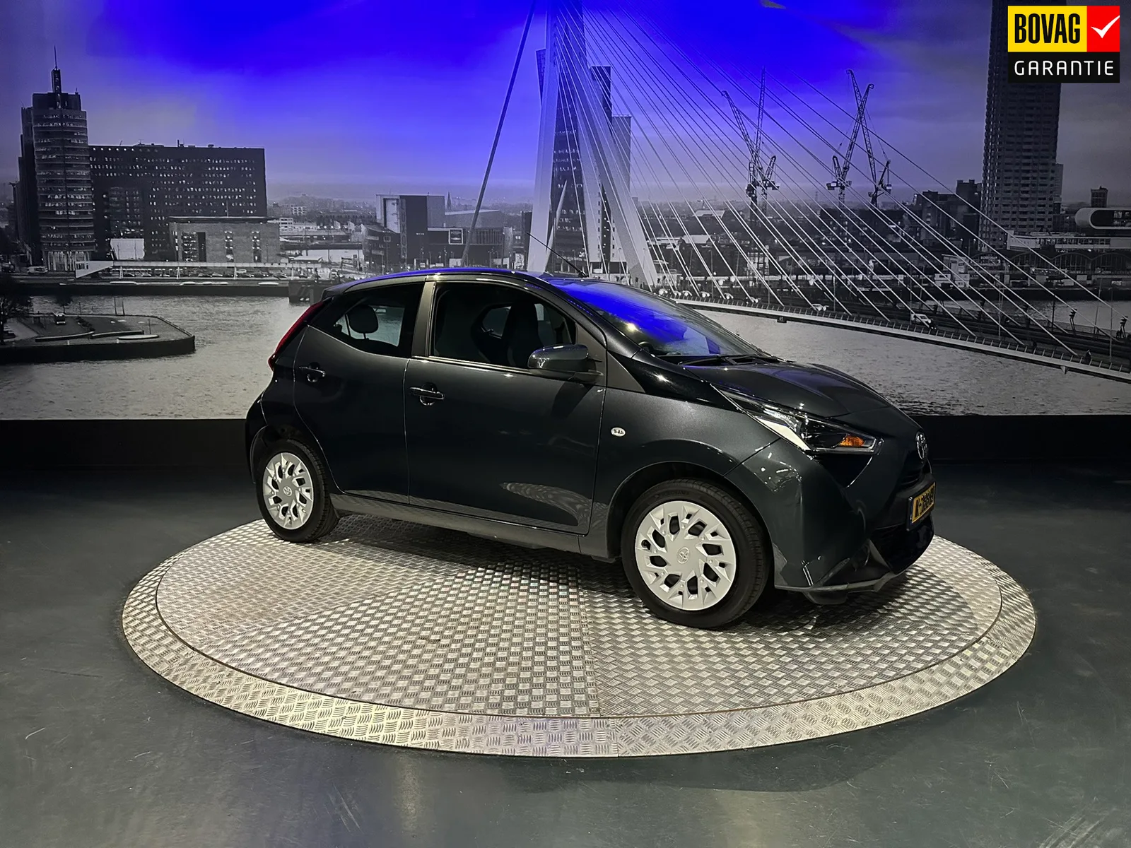 Toyota Aygo (2021) — foto 1