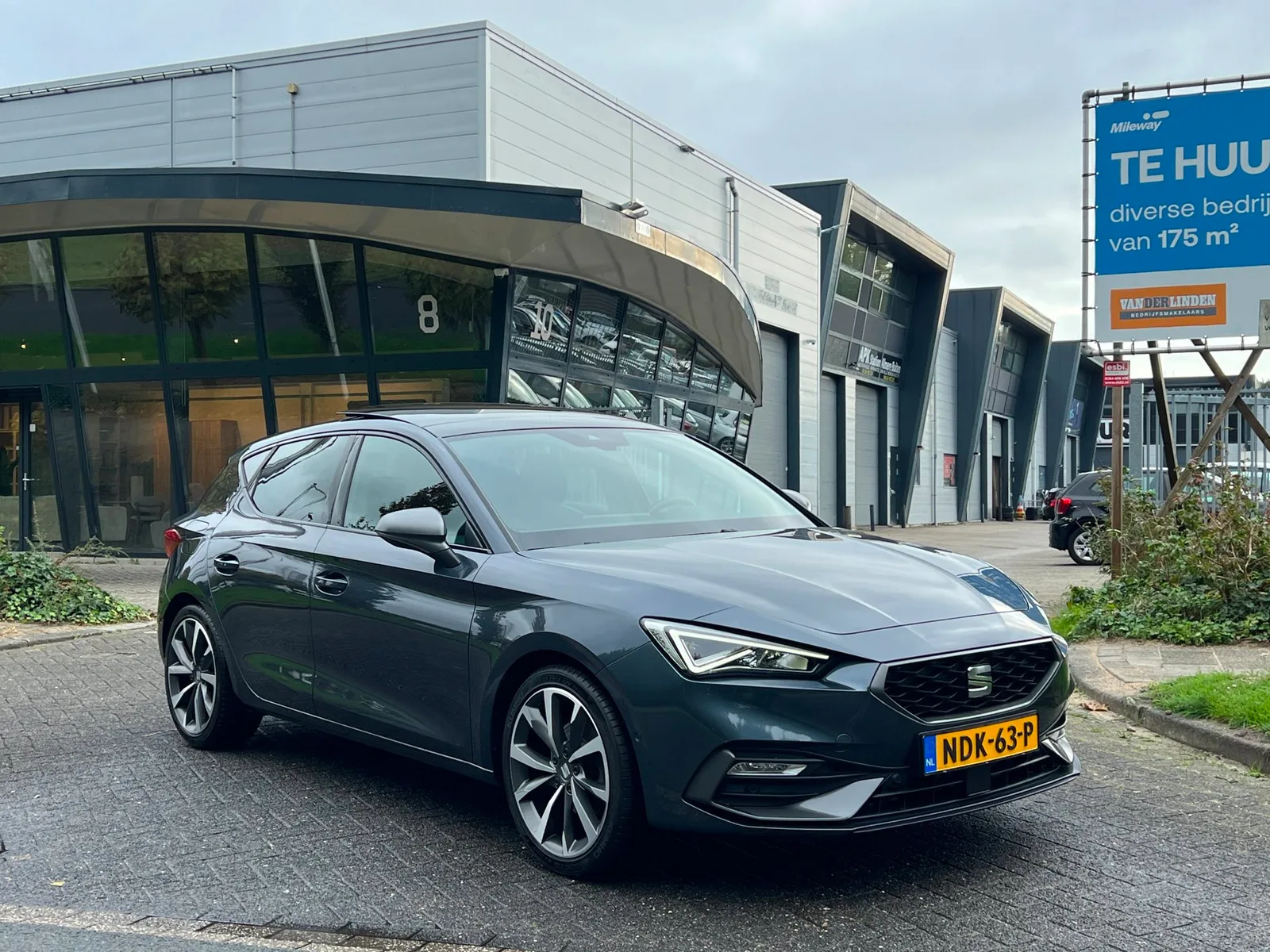 SEAT Leon (2021) — foto 1