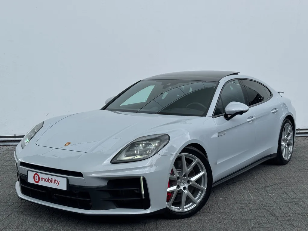 Porsche Panamera (2024) — foto 1