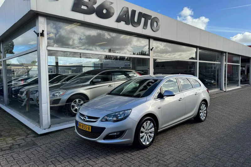 Opel Astra (2016)