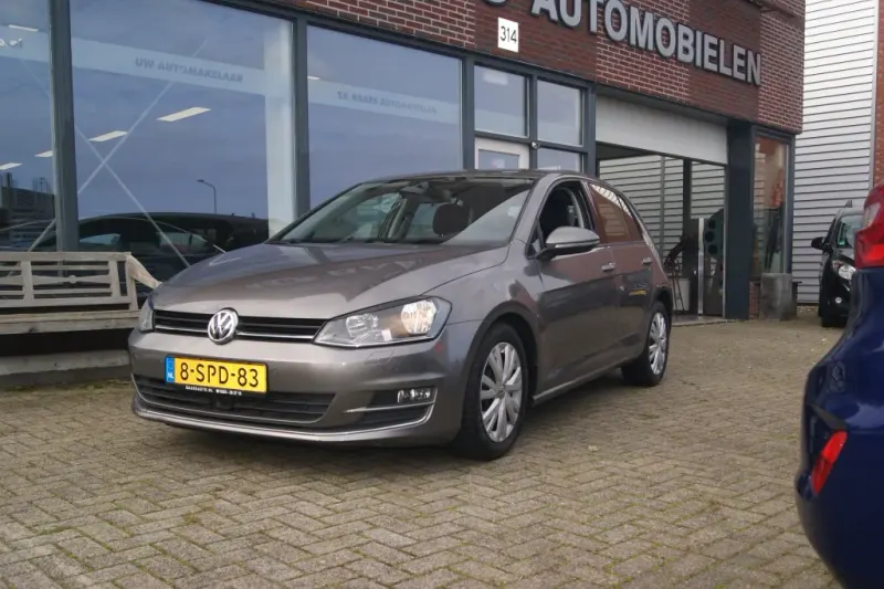 Volkswagen Golf (2013)