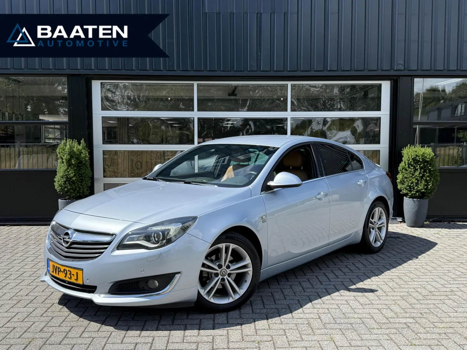 Opel Insignia (2015) — foto 1