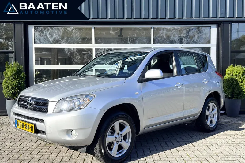 Toyota RAV4 (2006)