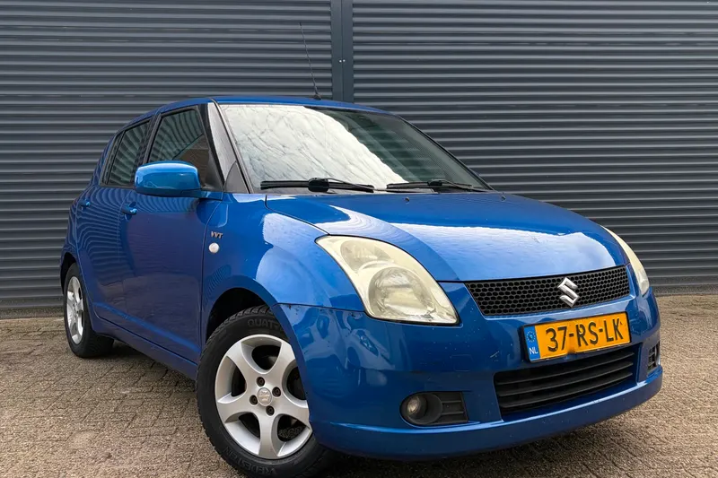 Suzuki Swift (2005)