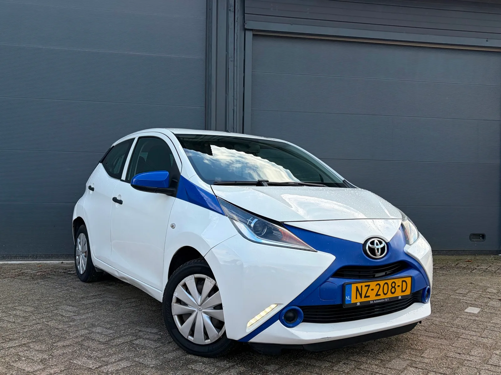 Toyota Aygo (2017) — foto 1