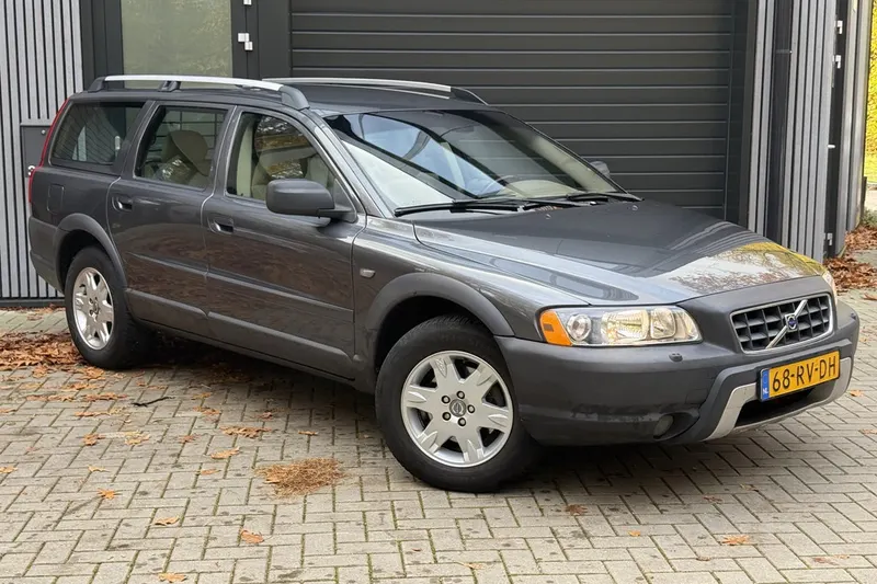 Volvo XC70 (2005)