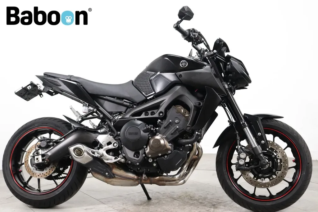 Yamaha MT-09 (2018) — foto 1