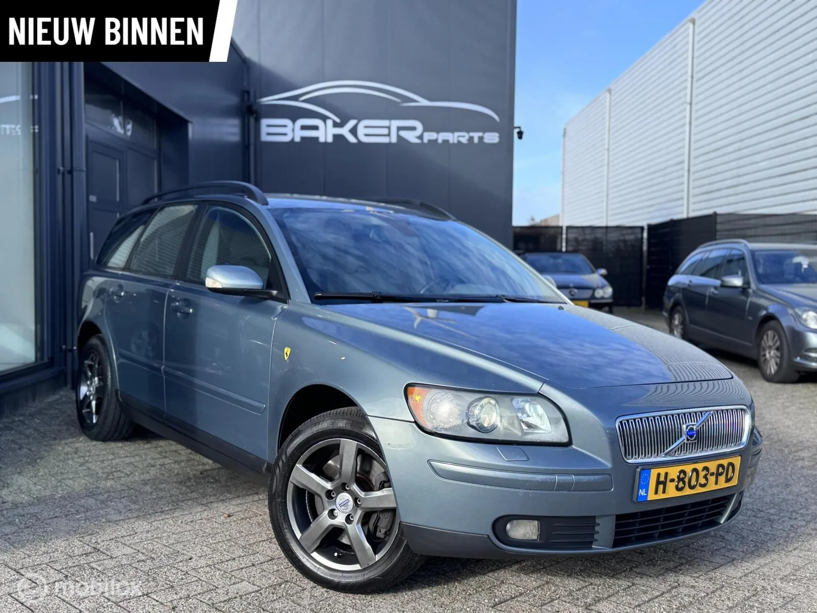 Volvo V50 (2004) — foto 1