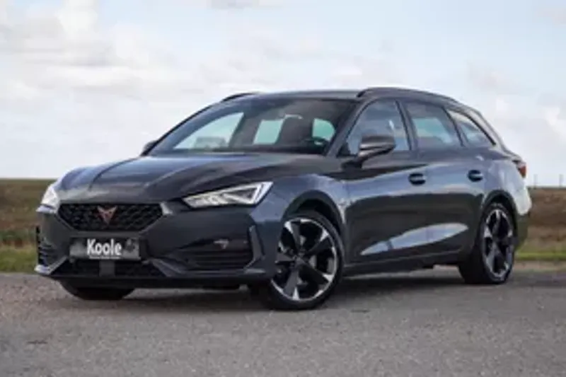 CUPRA Leon (2023)